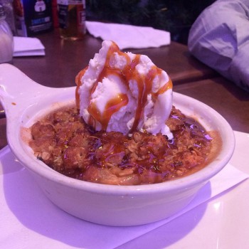 I never go for apple desserts, but this was amazing and I would order it again and again. 